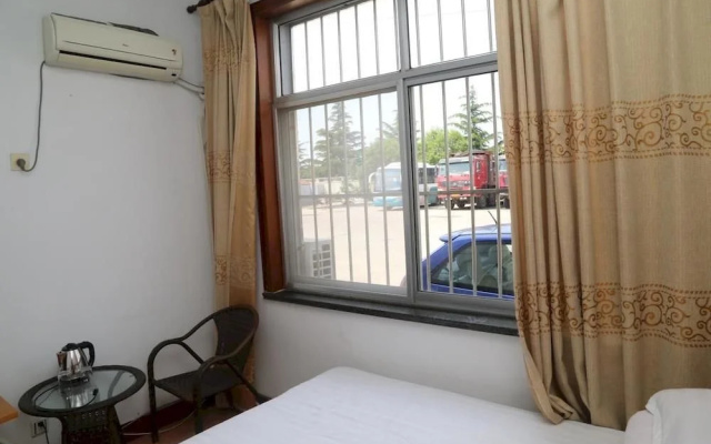 City Holiday Chain Hotel
