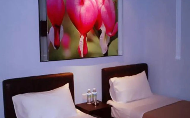 Dajie Avenue Hotel
