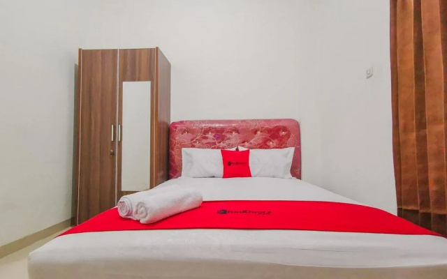 RedDoorz Syariah near Universitas Lampung 2