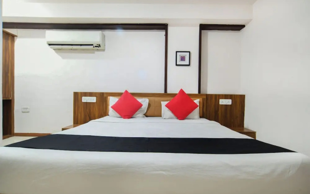 Hotel Holiday