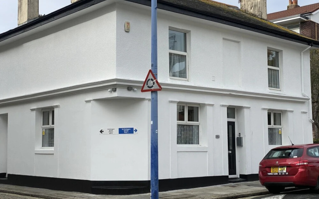 Octagon Apartment 1
