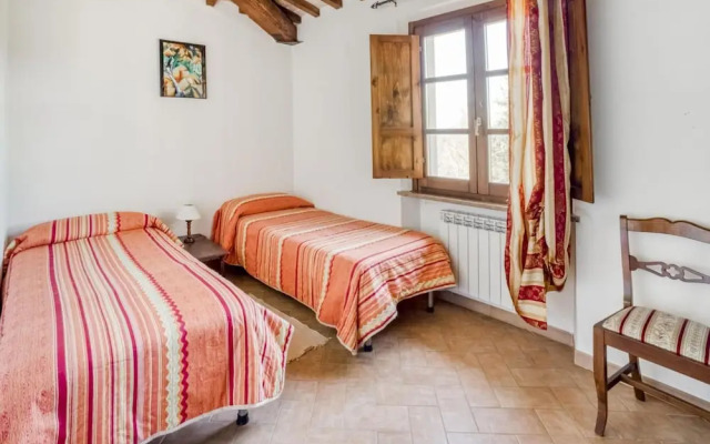 Apartment Near Donatello Sculpture