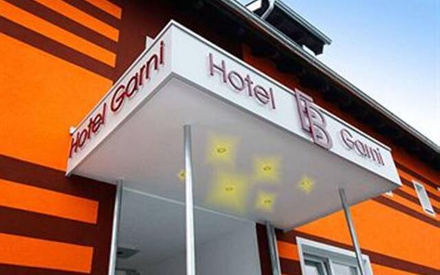 Отель EB Hotel Garni Австрия, Зальцбург - 1 отзыв об отеле, цены и фото номеров - забронировать отель EB Hotel Garni онлайн вид на фасад