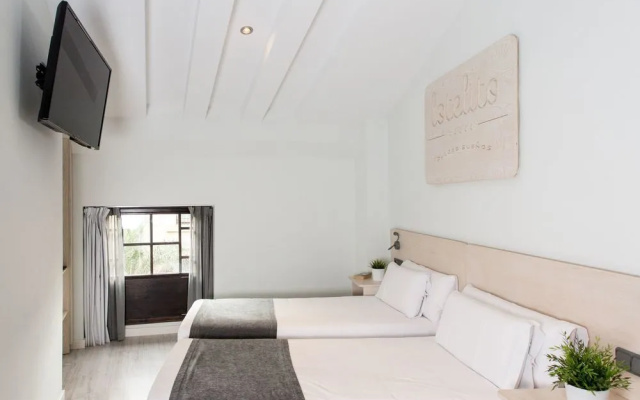 Room Mate Oliveira – City Centre, Valencia