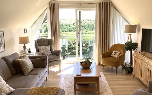Larchwood Lodge