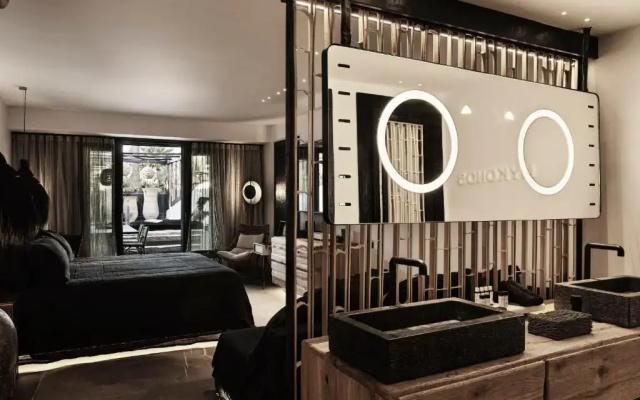 O by Myconian Collection
