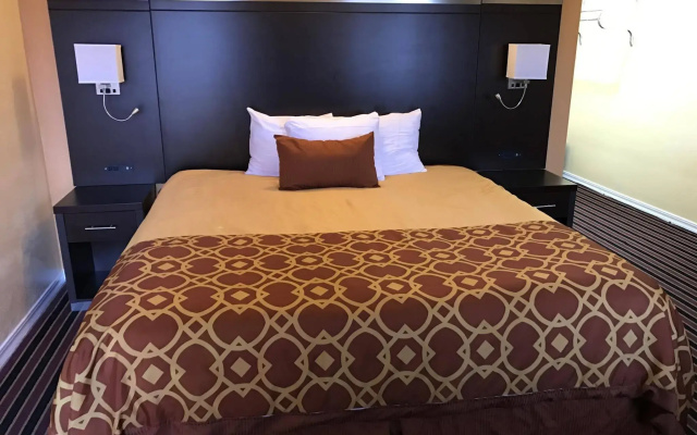 Signature Inn Medford Downtown