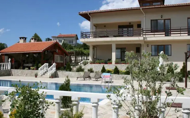 Rose Garden Guest House