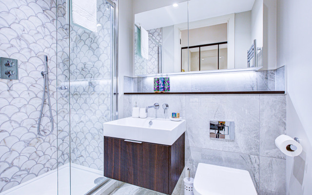 Hybrid Resi Canary Wharf