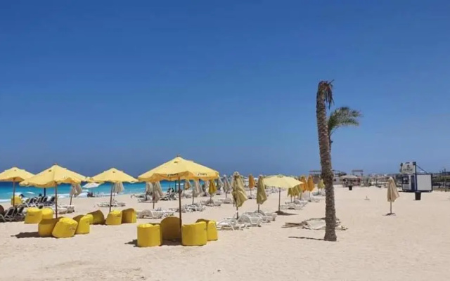 Amwaj North coast chalet families only