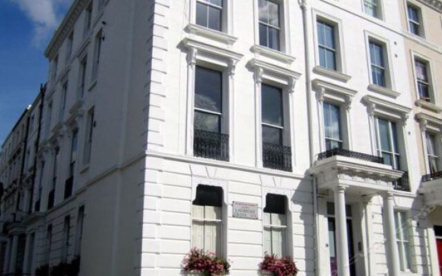 Отель Notting Hill Concept Serviced Apartments Великобритания, Лондон - отзывы, цены и фото номеров - забронировать отель Notting Hill Concept Serviced Apartments онлайн вид на фасад