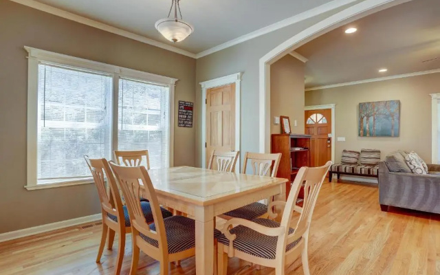 Westside Walkable-AC-3BR/2.5BA