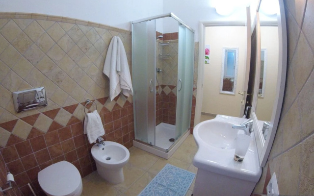 Luigi Apartments&Rooms