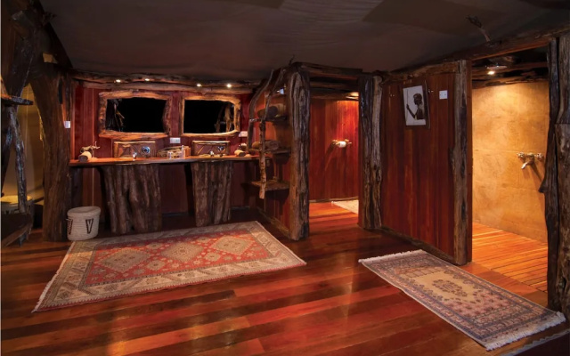 Royal Mara Safari Lodge Hotel