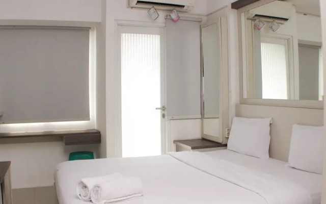 Cozy And Warm Studio At Grand Sentraland Karawang Apartment