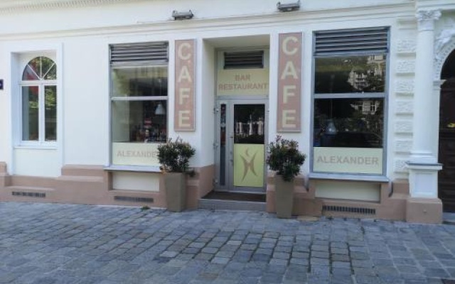 CH-Wellness Apartments & Rooms
