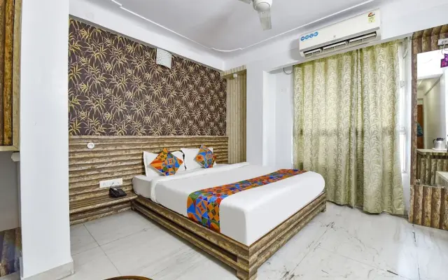 FabHotel Prime Green View