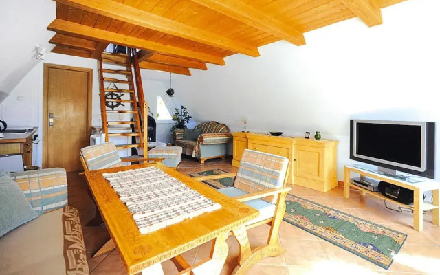 Thatched Holiday Home in in Freest With Fireplace Stove