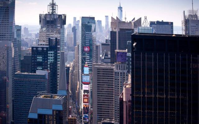 Отель Residence Inn by Marriott New York Manhattan/Central Park вид на фасад