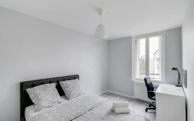 Chic and spacious apart with parking