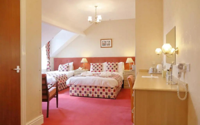 Saxonville Hotel