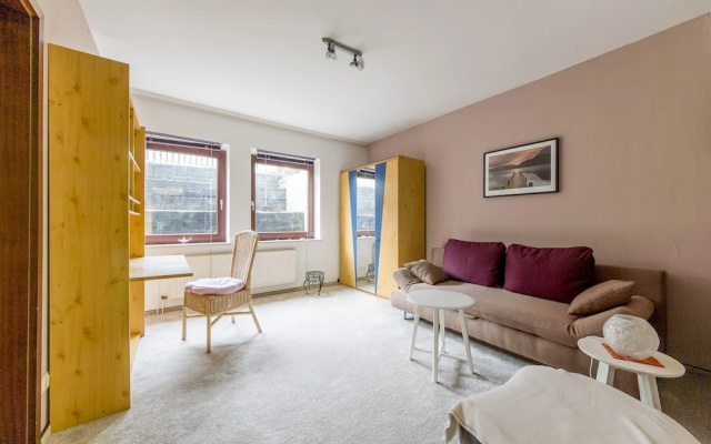 Private Apartment Am Messeweg
