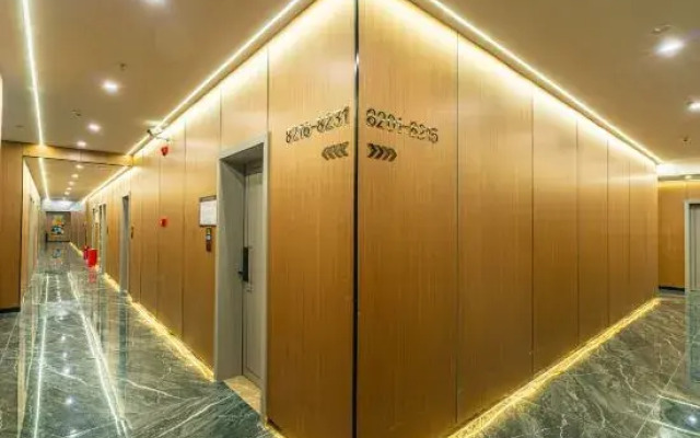 RIS Esports Hotel