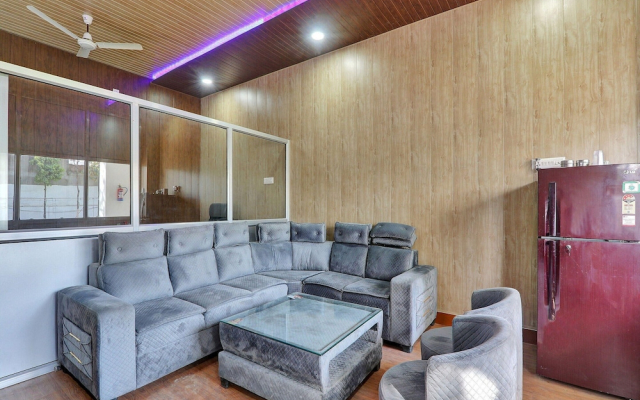 Hotel O Takrohi Hospital Road