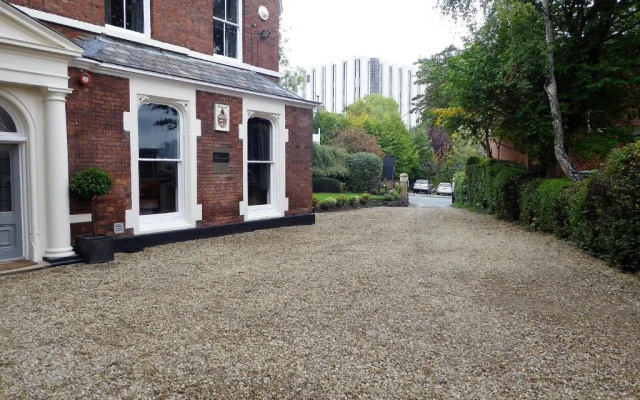 The Thoresby at Claremont Serviced Apartments