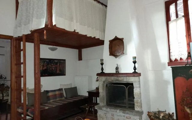 Nelfi's apartments I - Αράχωβα
