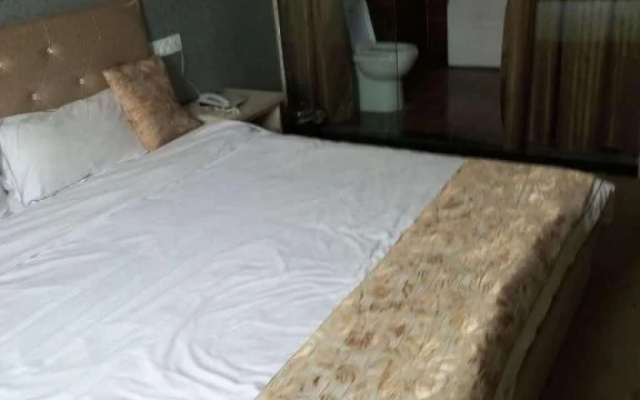 Mengcheng Express Inn