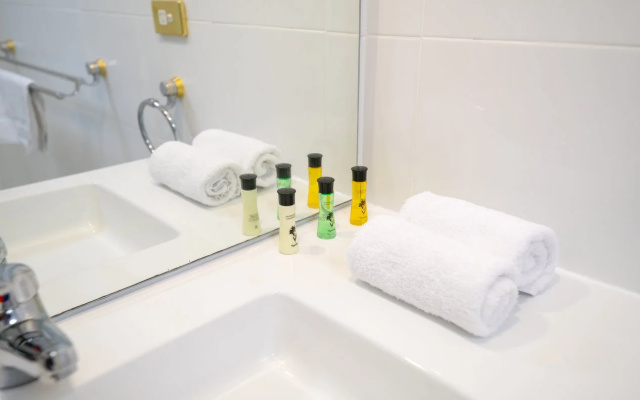 Castle Serviced Apartments