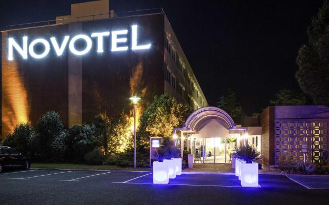 Отель Novotel Toulouse Purpan Aéroport Франция, Тулуза - отзывы, цены и фото номеров - забронировать отель Novotel Toulouse Purpan Aéroport онлайн вид на фасад