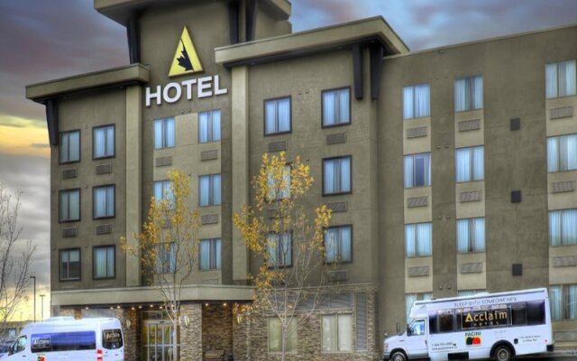 Отель Acclaim Hotel Calgary Airport Канада, Калгари - отзывы, цены и фото номеров - забронировать отель Acclaim Hotel Calgary Airport онлайн вид на фасад