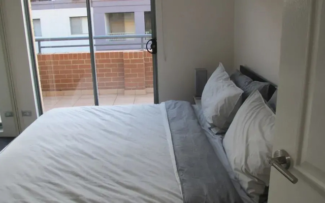 Sleek apartment Unit 87