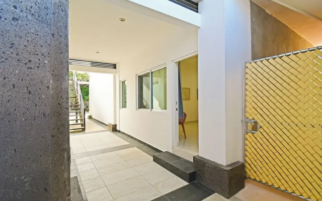 Downtown Rooms Pool & BBQ Near Hotspots