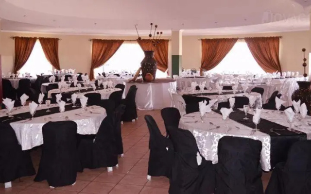 CUT Hotel