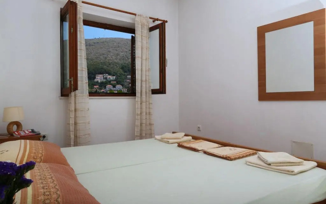 Apartment Gitara