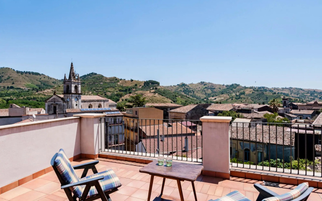 Gli Iris Apartments - Casa con terrazza by Wonderful Italy