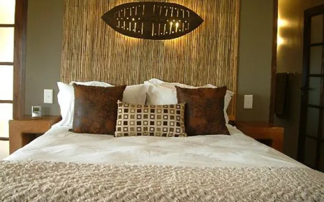 Umnenge Lodge & Charters