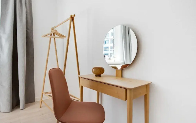 Charm 1 - Chic 2-bdr Apt With Shared Garden