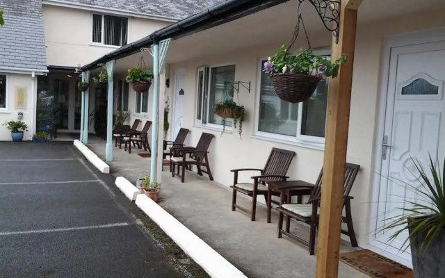 Estuary Lodge B&B