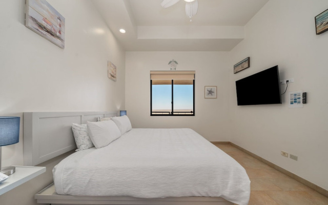 Las Palomas 2BR 2BA Ocean View Penthouse