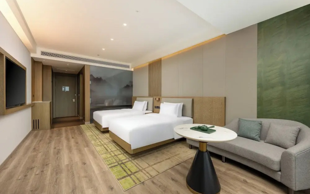 Holiday Inn Jiuhua Mountain Hot Spring by IHG