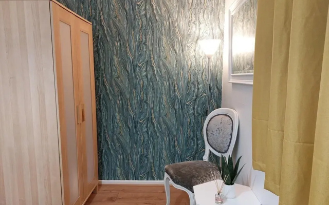 2-bed House in the Heart of Woodhouse, Leeds
