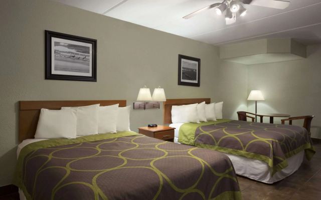 Super 8 by Wyndham South Padre Island