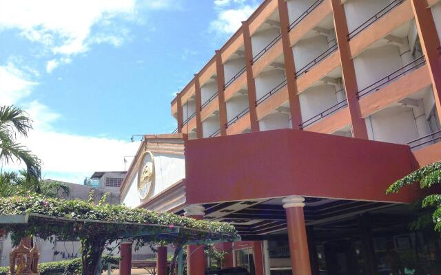 Skaw Beach Hotel вид на фасад
