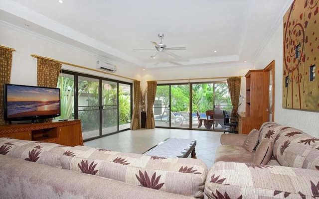 Namtok Villa