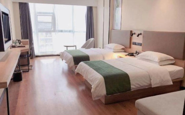 GreenTree Zhixuan Hotel (Jiujiang Linjiang Grand Market)