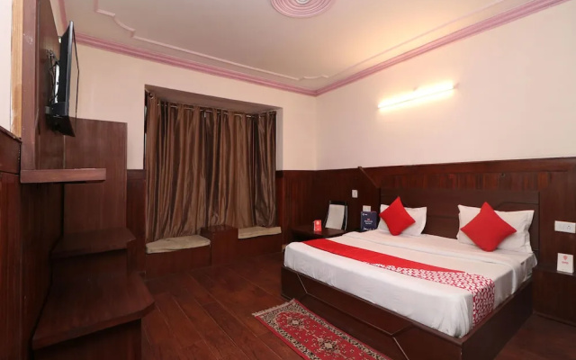 OYO 1820 Hotel Prim Rose